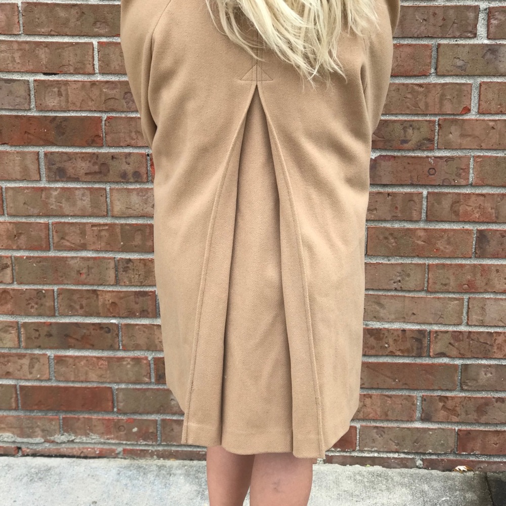 Tan Jacket - Picture 3 of 3